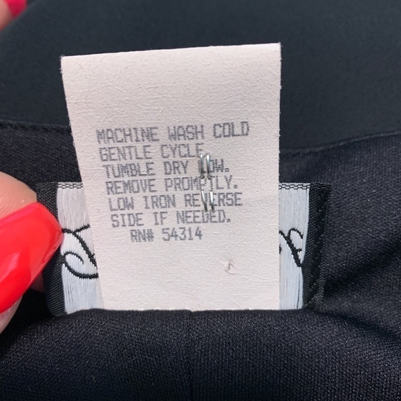 Be Smart Drop Neck High/Low Black Shift Dress - Picture 5 of 5